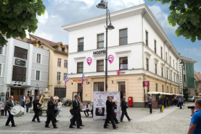 Гостиница B13 Hostel  Сибиу